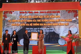Hai Duong: Inscriptions carved on cliff recognised as national treasure