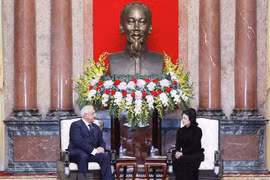 Acting President receives Belarusian Senate Chairman 