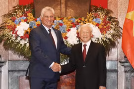 Leaders agree to raise Vietnam-Cuba trade to 500 million USD by 2022