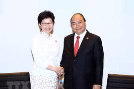 PM Phuc meets with New Zealand, Hong Kong leaders on APEC sidelines