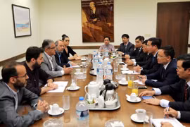 Vietnam attaches importance to ties with Greece