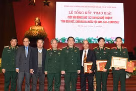 Literature, art works highlight Vietnam-Laos-Cambodia solidarity