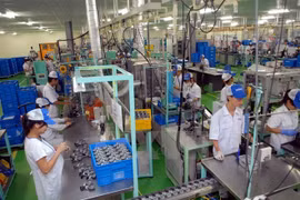 Ministry mulls auto parts tax cut