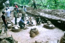 Prehistoric caves discovered in Tuyen Quang province