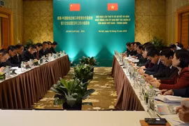 Vietnam, China to reinforce ties in border gate management