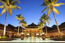 Furama Da Nang wins hotel award