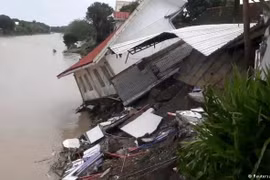 Philippines: Storm Usman leaves about 70 dead