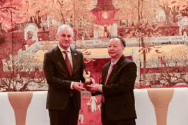 Poland willing to share experience in waste treatment with Hanoi