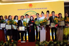Businesses sponsor National Fund for Vietnamese Children