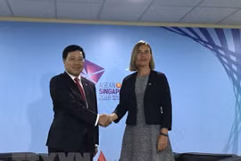 Deputy PM urges EU to remove yellow card on Vietnamese seafood 
