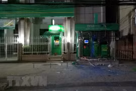 Blasts rock Thailand’s four southern provinces