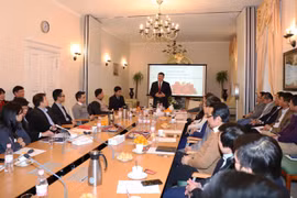 Vietnamese intellectuals in Germany urged to further help homeland