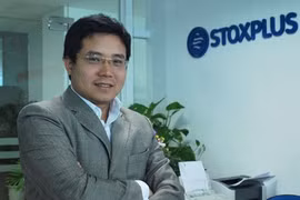 Company reports must meet world standards