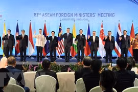AMM 51: ASEAN to strengthen intra-bloc economic strength