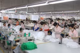 Hai Duong attracts further investment in industrial zones 