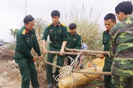 Quang Ninh, Hoa Binh tackle war-left bombs 