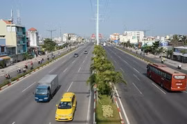 HCM City's first rapid bus line to start in 2017 