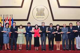 ASEAN, Japan pledge to forge closer cooperation