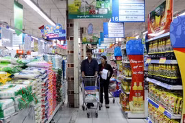 Retail sales, consumer service revenue rise 12 percent in Q1