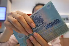 Banks raise certificates of deposit rates to more than 10 percent