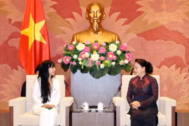 NA leader welcomes head of France-Vietnam Friendship Parliamentary Groups