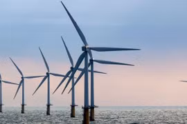 Investor permitted to start survey for giant offshore wind power farm 