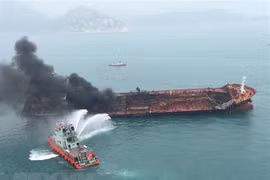 Body of missing crewman on oil tanker fire found