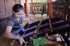 H’re people’s brocade weaving recognised as national intangible cultural heritage