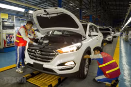 Promotions help boost auto sales in May