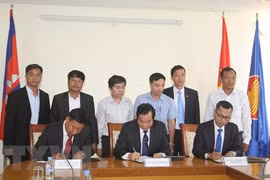 Vietnamese, Cambodian universities cooperate in training, research
