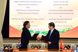 HCM City signs deal with Cuba on science-technology cooperation