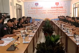 Vietnam, Cambodia boost military engineering cooperation