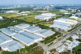 Hanoi to build more industrial clusters