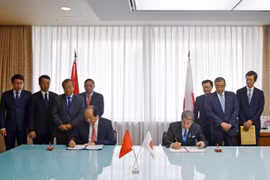 Japan helps Vietnam with e-Government building 