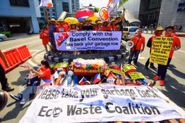 Philippines ships 69 containers unwanted waste back to Canada