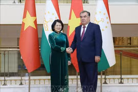 Vice President holds bilateral meetings on CICA sidelines
