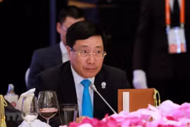 Vietnamese FM co-chairs 10th MGC Ministerial Meeting 