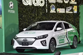 Hyundai, Grab team up to operate electric vehicles in Indonesia