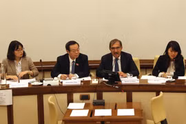 Vietnam expects stronger parliamentary ties with Italy: official
