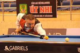 Belgian cueist shines at Carom Billiard World Cup in HCM City