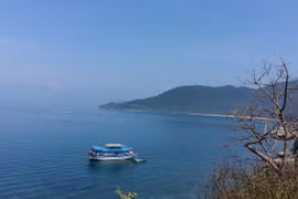 Cham Islands acts to eliminate plastic waste