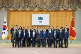 Vietnam, RoK vow to continue with cooperation in crime combat 