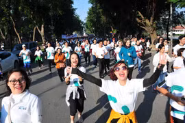 People run to donate for disadvantaged children