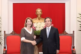 Official lauds Vietnam Business Forum’s contributions to nation