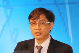 PM disciplines incumbent, former officials of Khanh Hoa