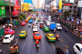 Thailand promotes new policies to lure foreign investment
