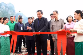 Cambodia inaugurates fifth cement plant