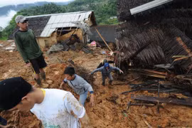 Indonesia, Philippines landslide casualties continue to rise