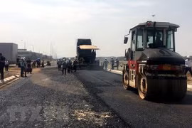 Vietnam’s first recycled plastic-made road being built in Hai Phong