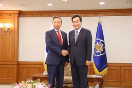 Vietnam, RoK to augment cooperation in ensuring security